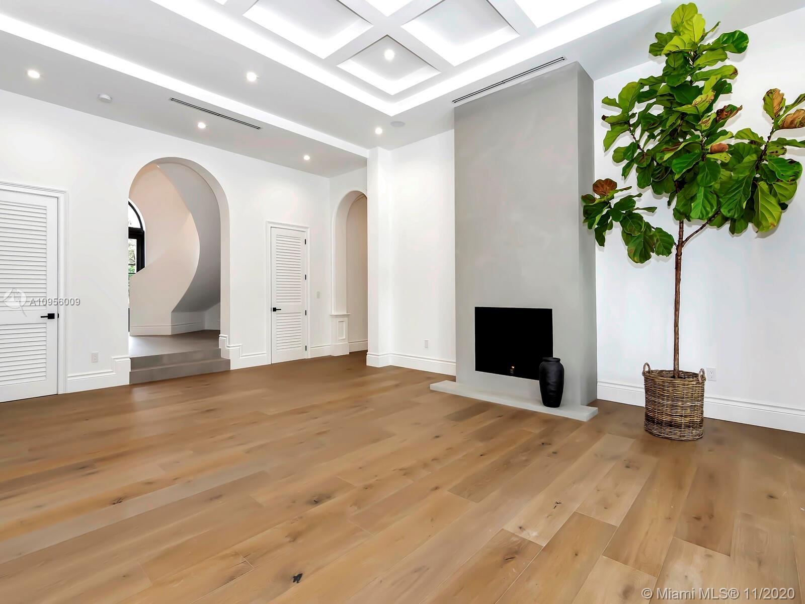 ROCKDALE ESTATES - Residential