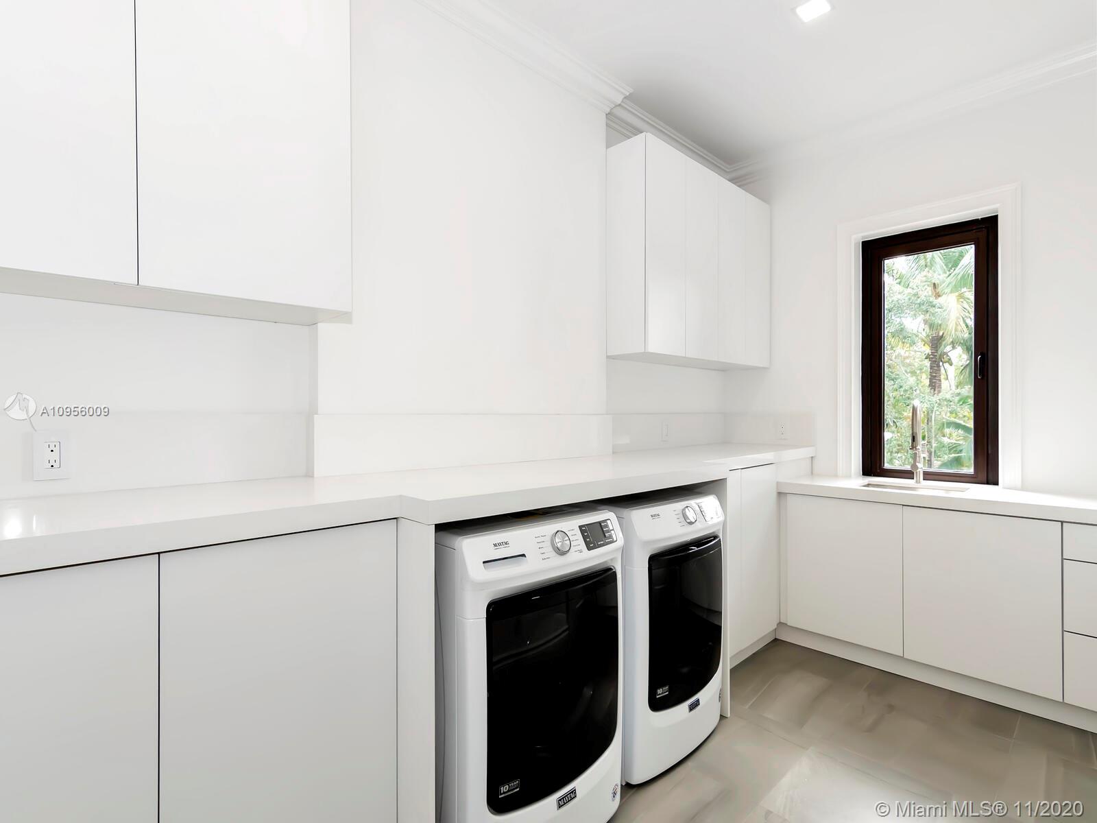 ROCKDALE ESTATES - Residential