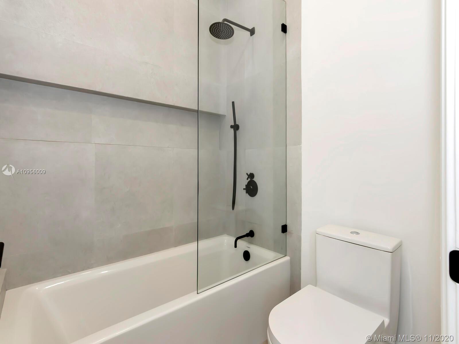 ROCKDALE ESTATES - Residential