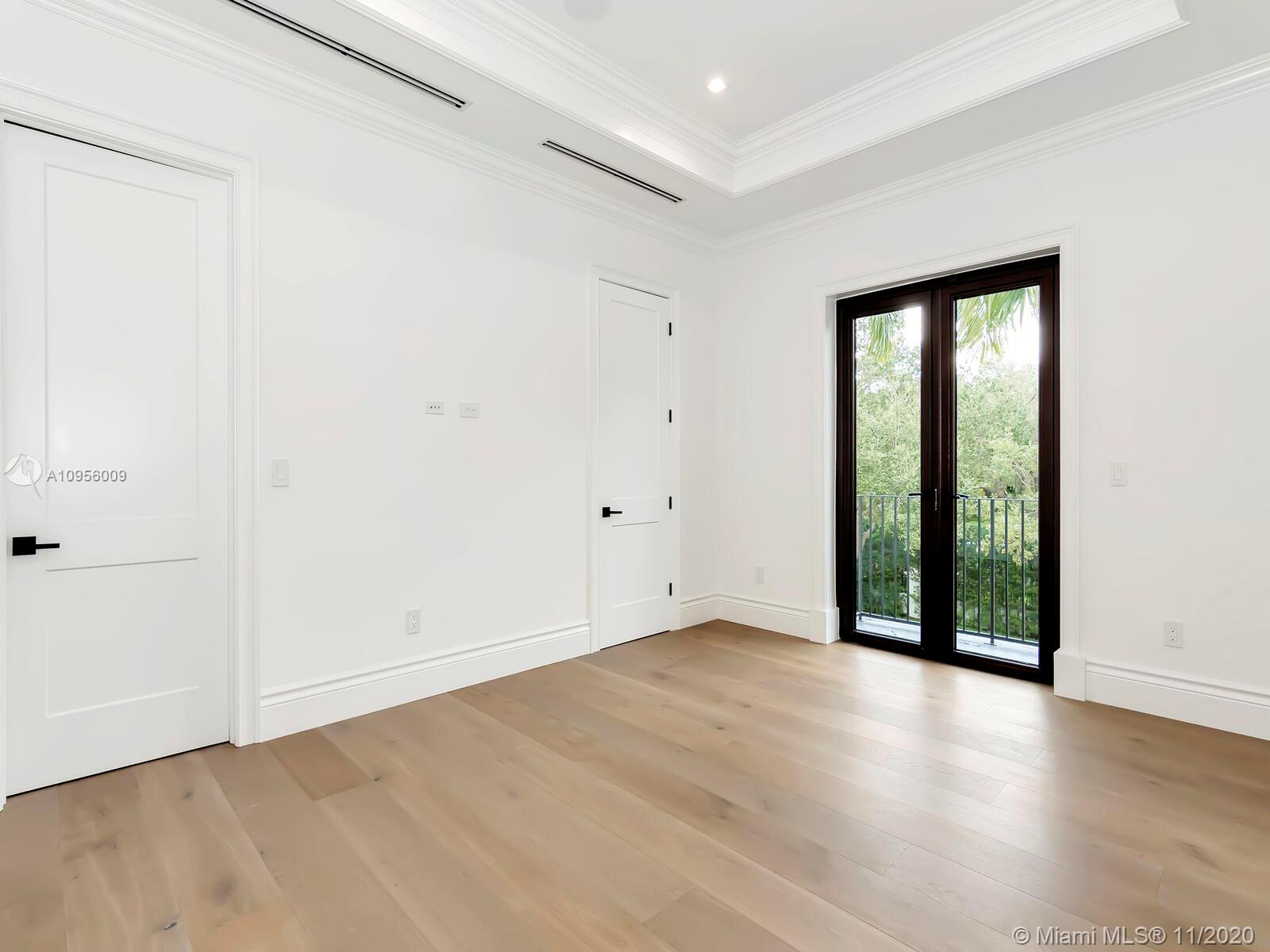 ROCKDALE ESTATES - Residential