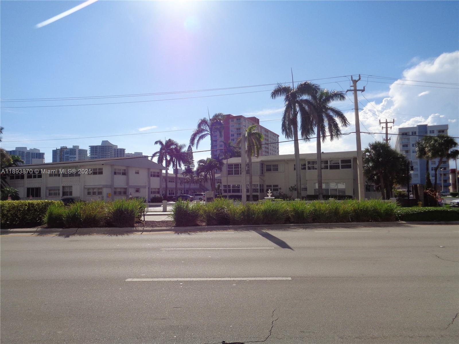 AMBASSADOR NORTH CO-OP - Residential