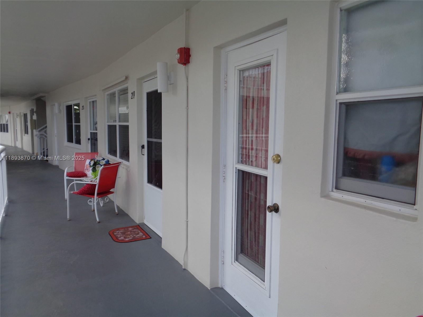 AMBASSADOR NORTH CO-OP - Residential