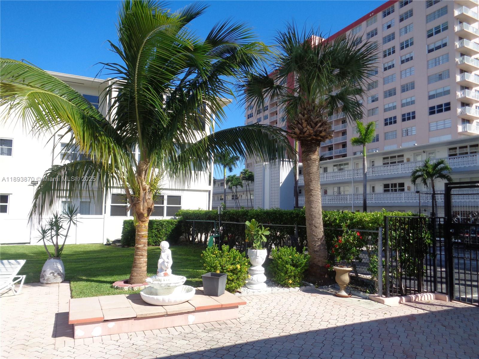 AMBASSADOR NORTH CO-OP - Residential