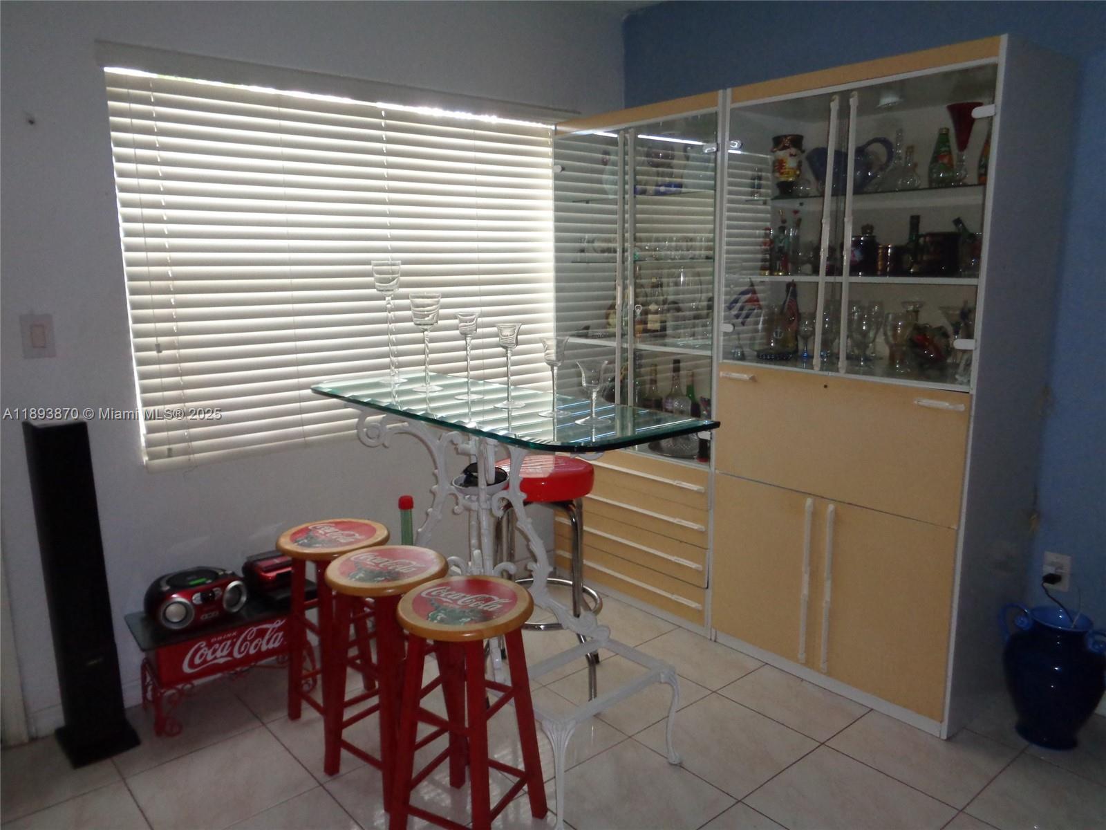 AMBASSADOR NORTH CO-OP - Residential
