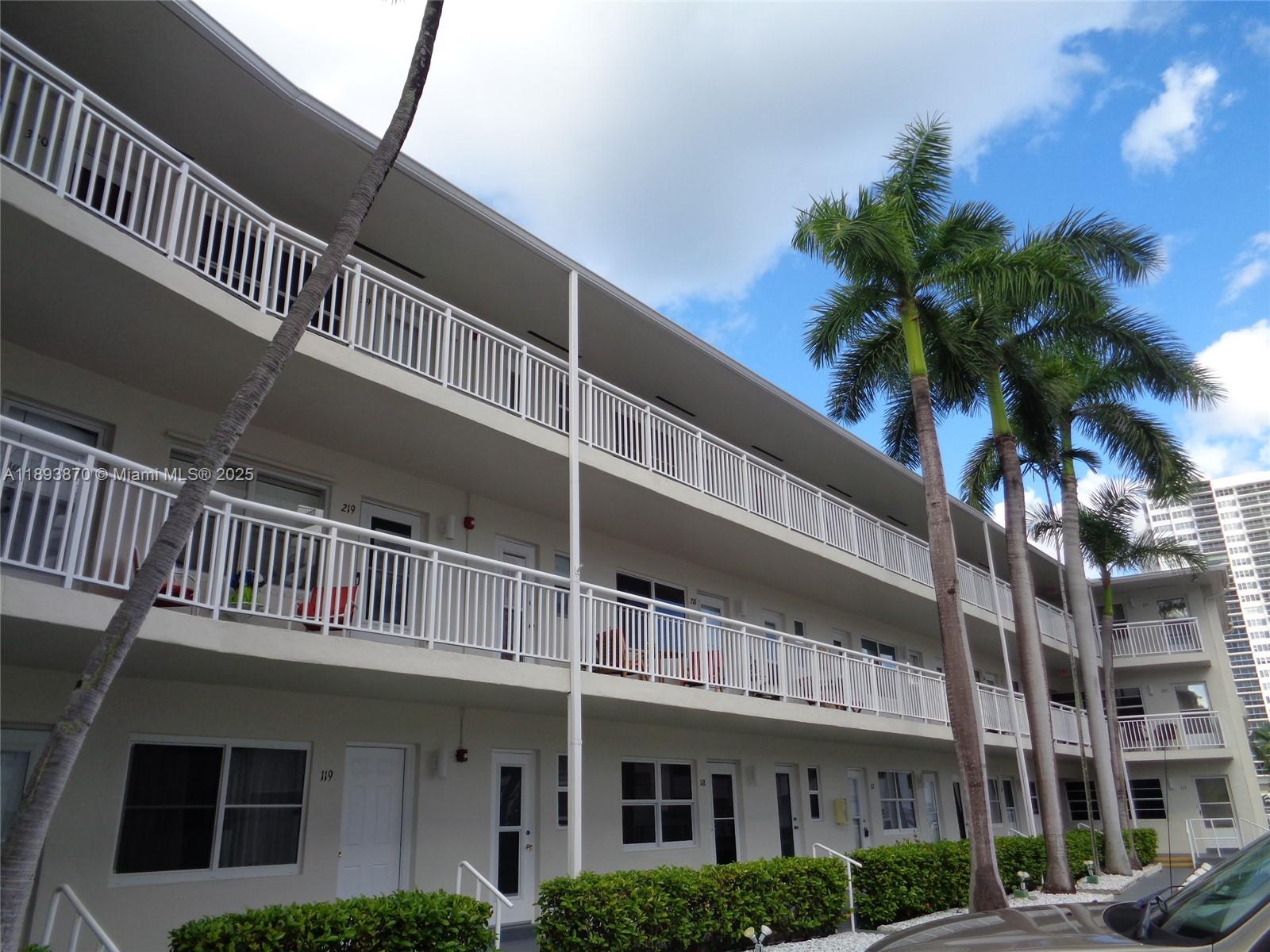 AMBASSADOR NORTH CO-OP - Residential