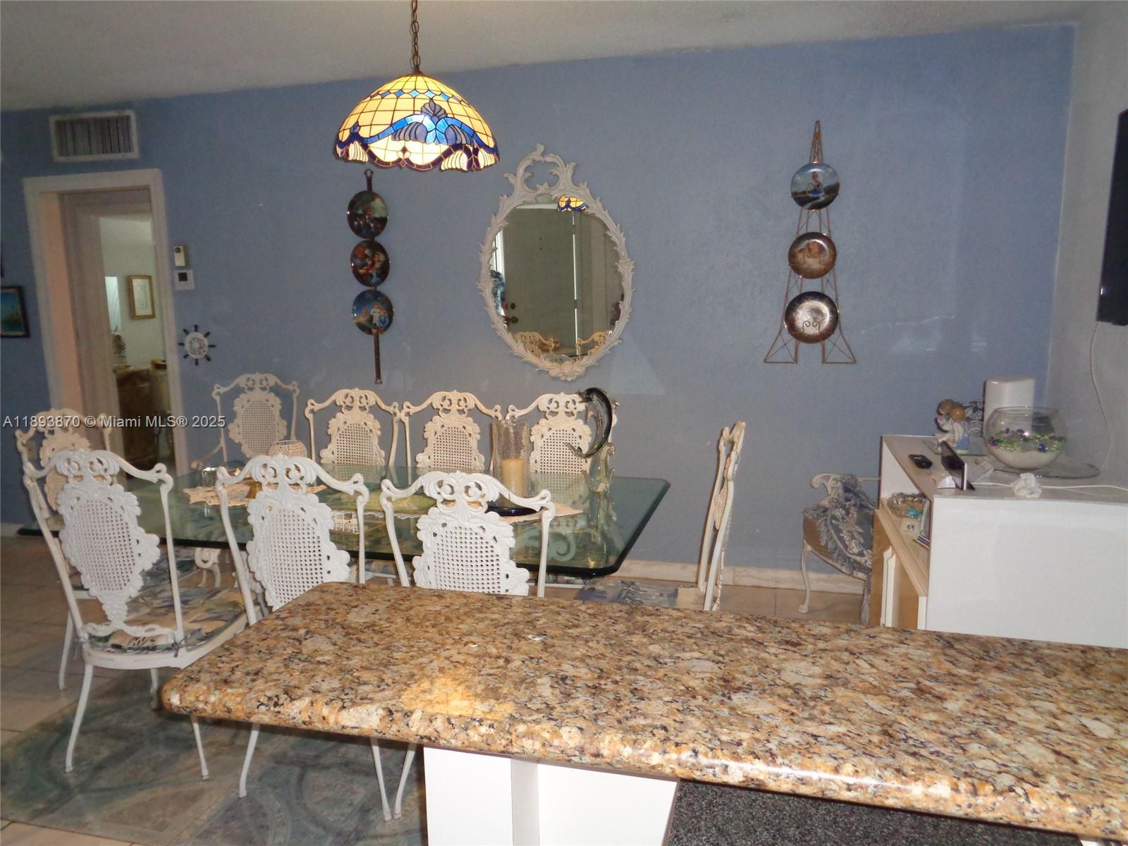 AMBASSADOR NORTH CO-OP - Residential
