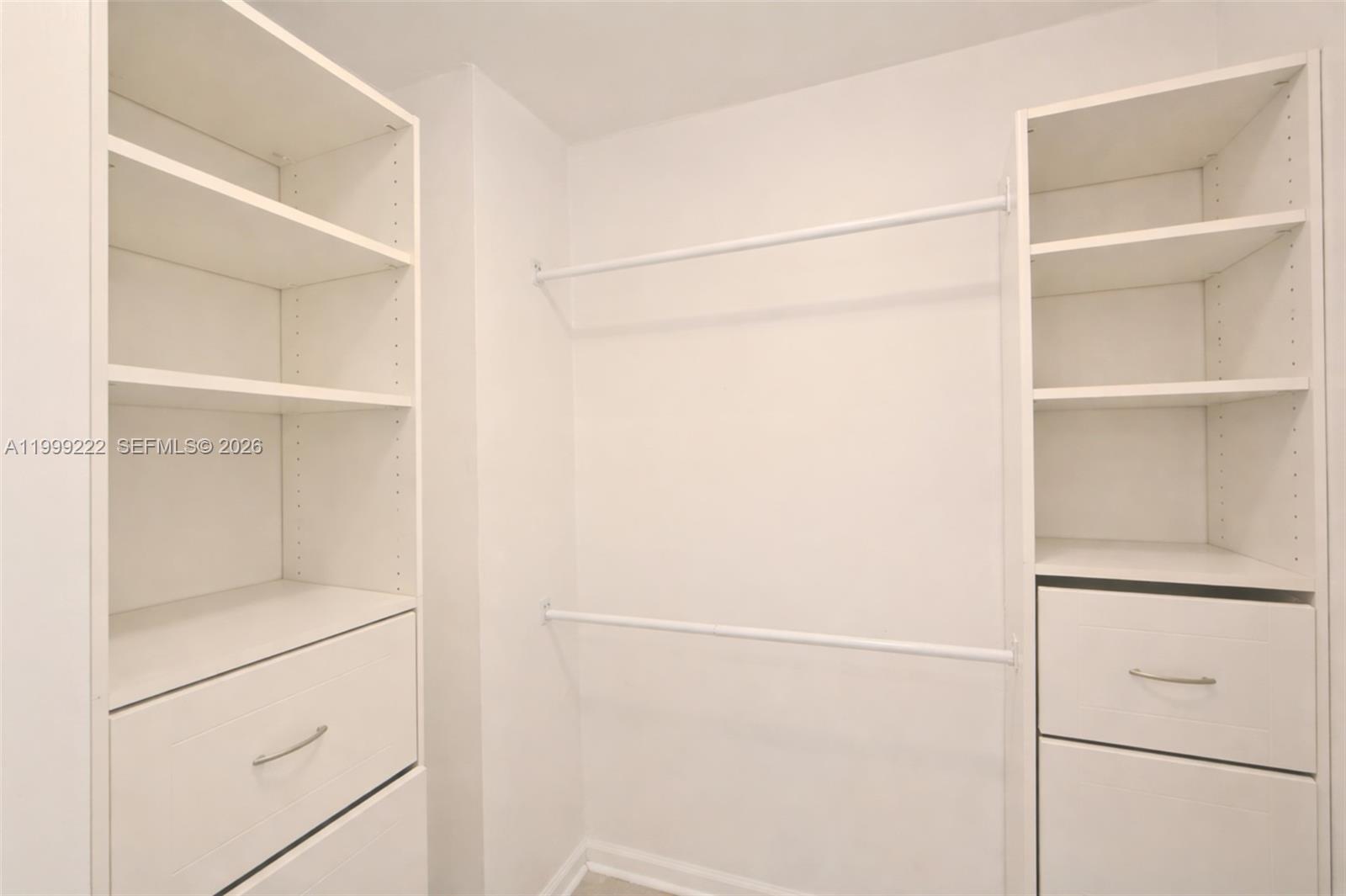 THE DECOPLAGE CONDO - Residential Lease