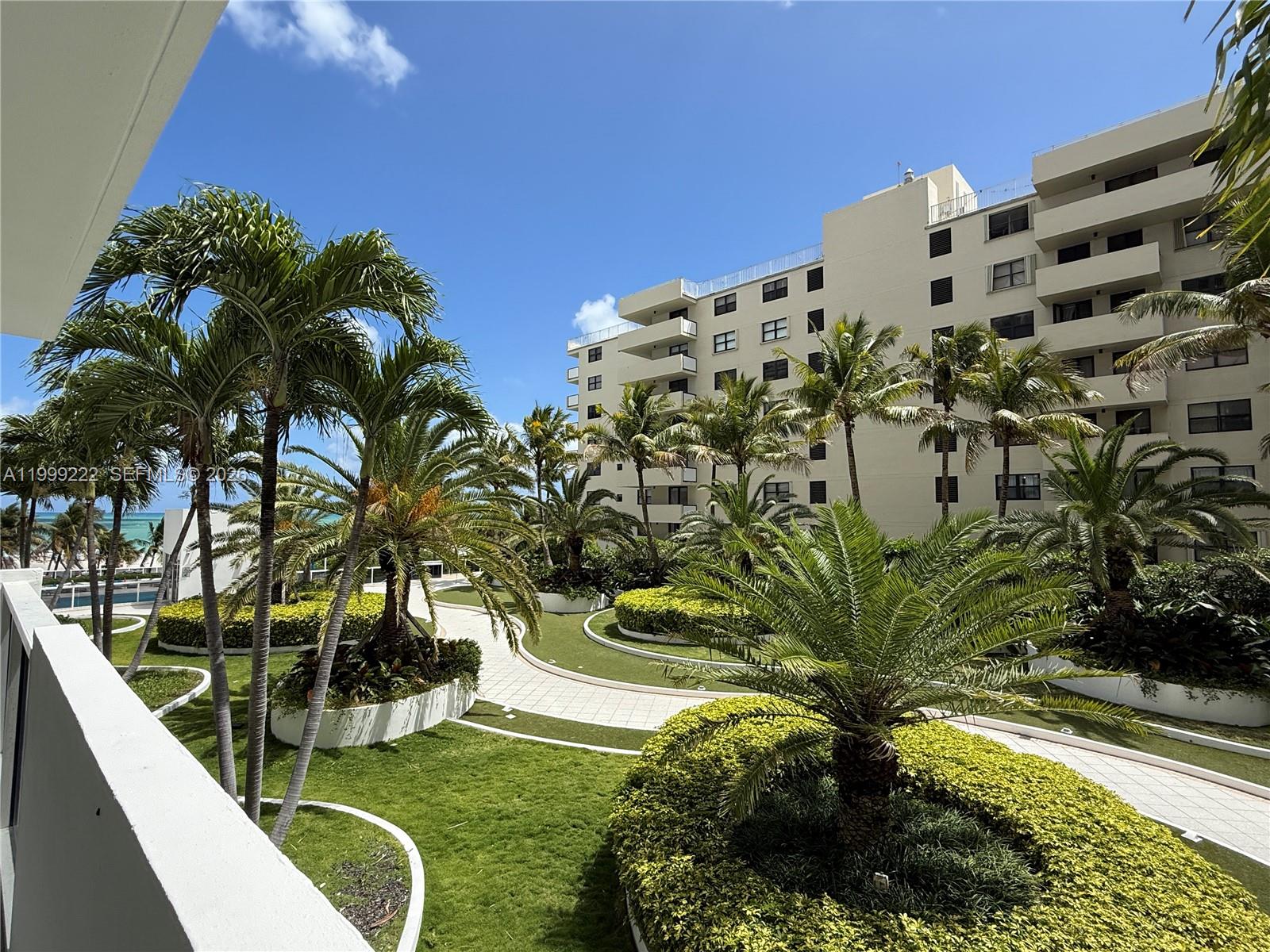 THE DECOPLAGE CONDO - Residential Lease