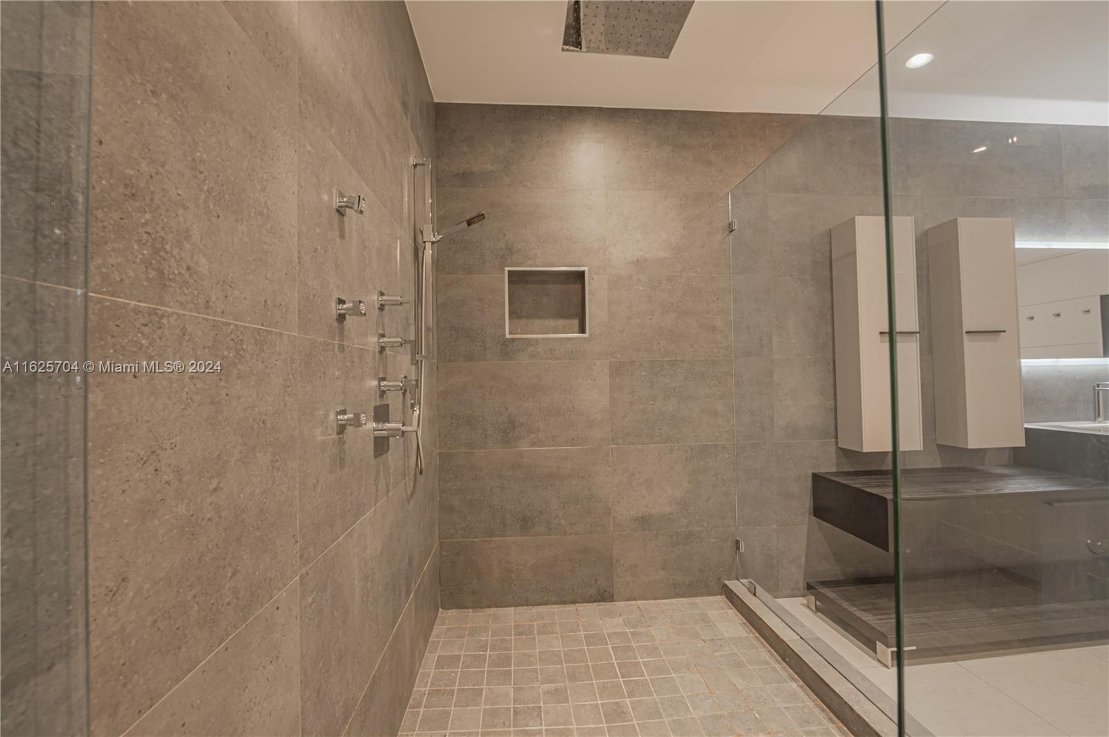 OCEAN BLVD ESTATES SEC A - Residential