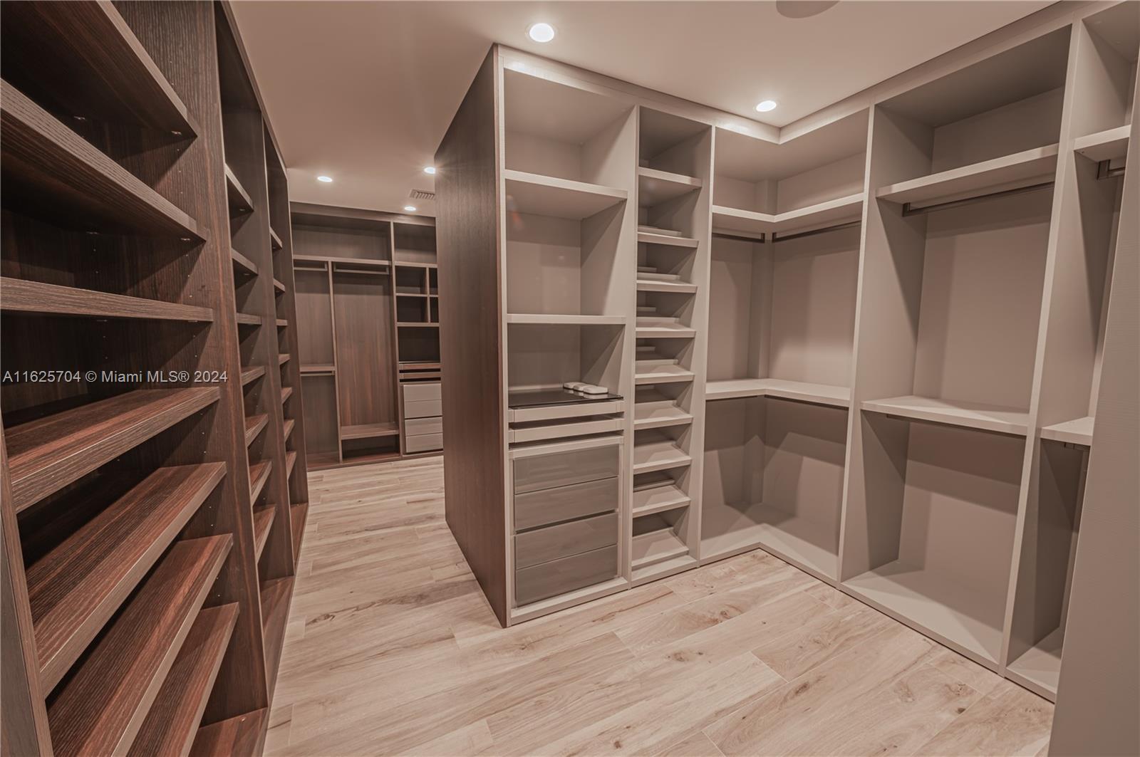 OCEAN BLVD ESTATES SEC A - Residential