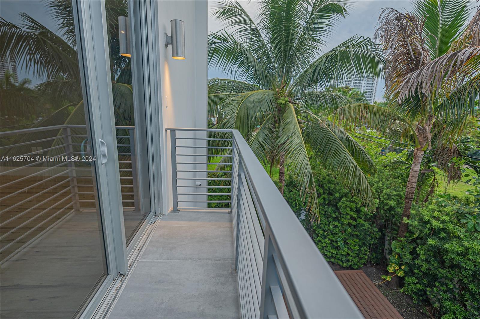 OCEAN BLVD ESTATES SEC A - Residential