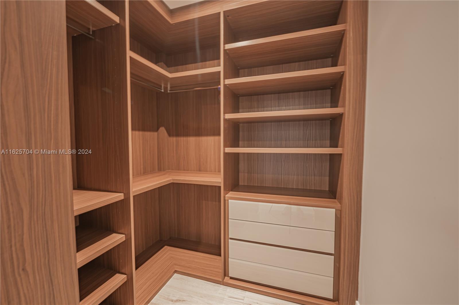 OCEAN BLVD ESTATES SEC A - Residential