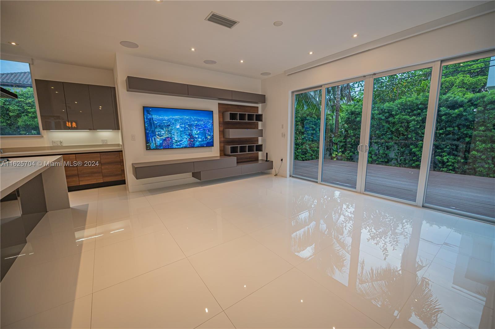 OCEAN BLVD ESTATES SEC A - Residential