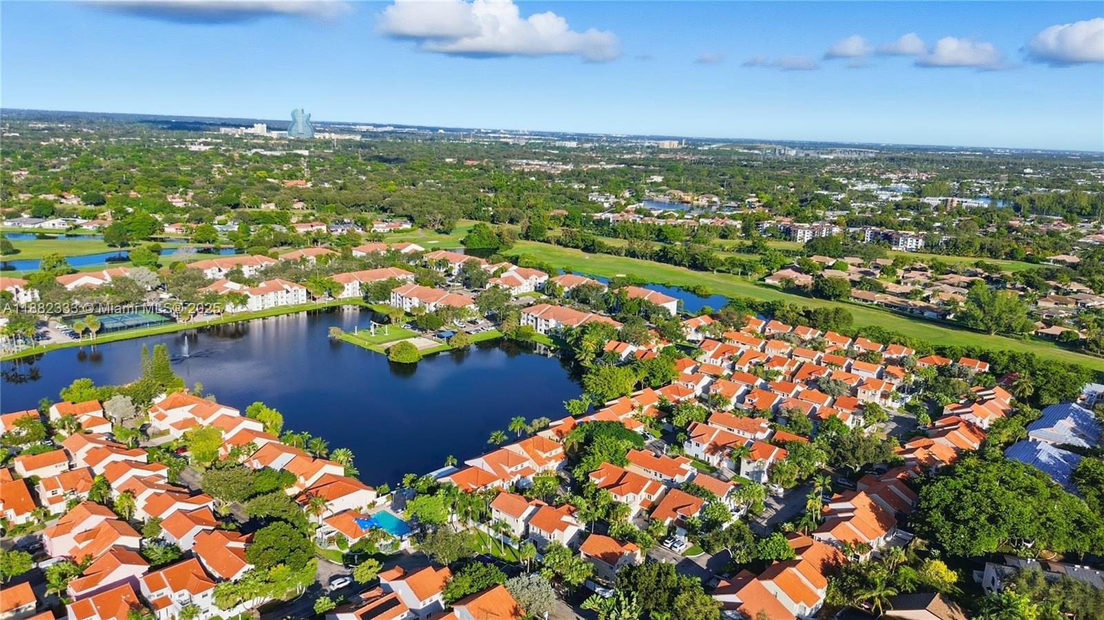 EMERALD POINTE - Residential