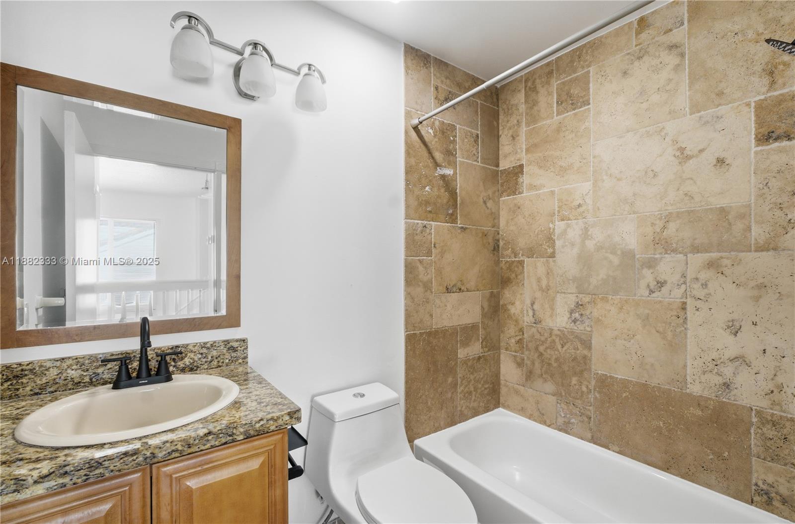 EMERALD POINTE - Residential