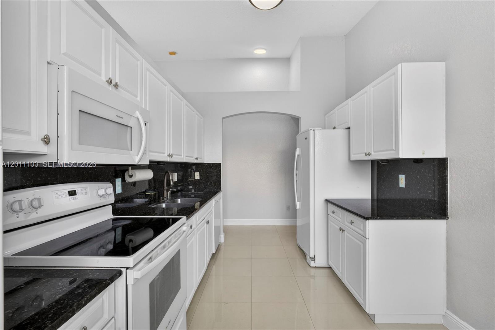 ANDROS ISLE PAR F - Residential