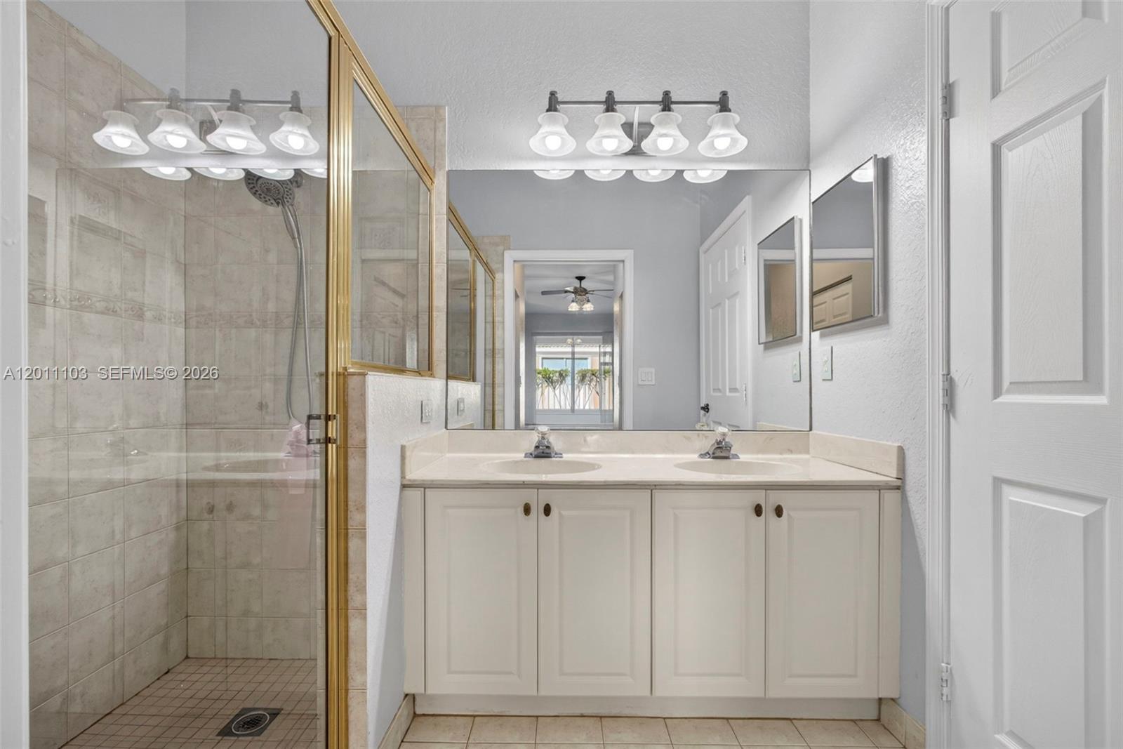 ANDROS ISLE PAR F - Residential