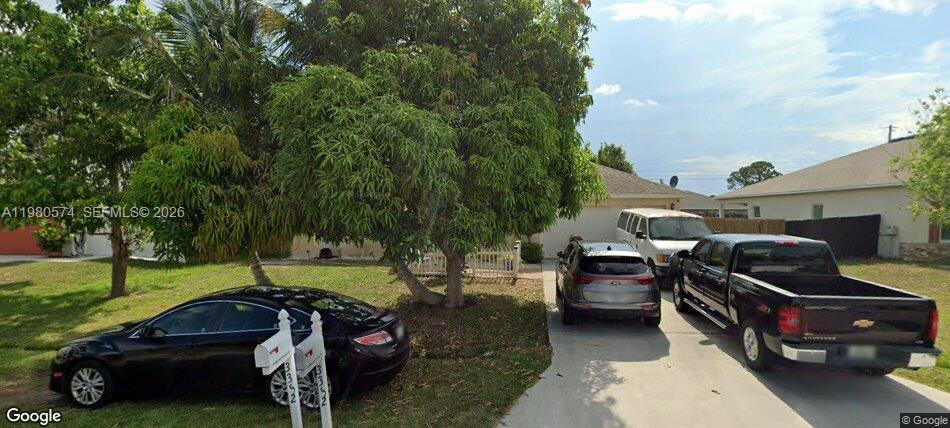 PORT ST LUCIE SECTION 7 - Residential