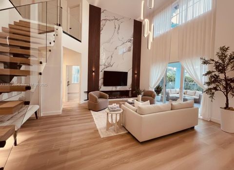 804 Crestview Cir Weston FL 33327