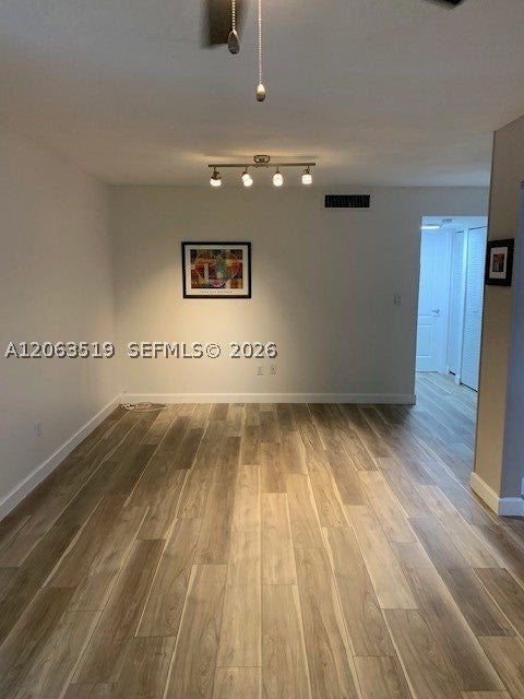 5839 SW 74th Ter 201