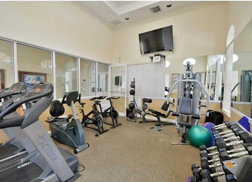 MELROSE POINT CONDO - Residential