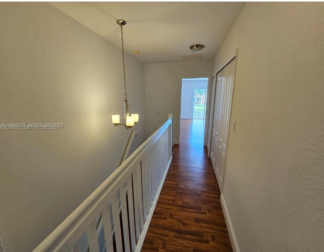 MELROSE POINT CONDO - Residential