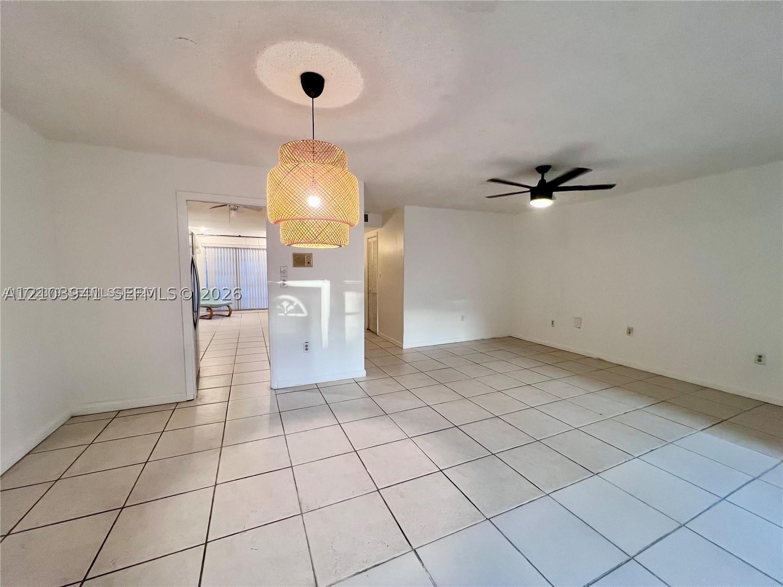 View photos, virtual tours, details... 3302 Farragut St 5A