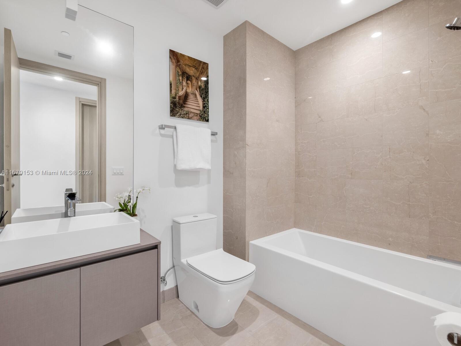 BRICKELL FLATIRON CONDO - Residential