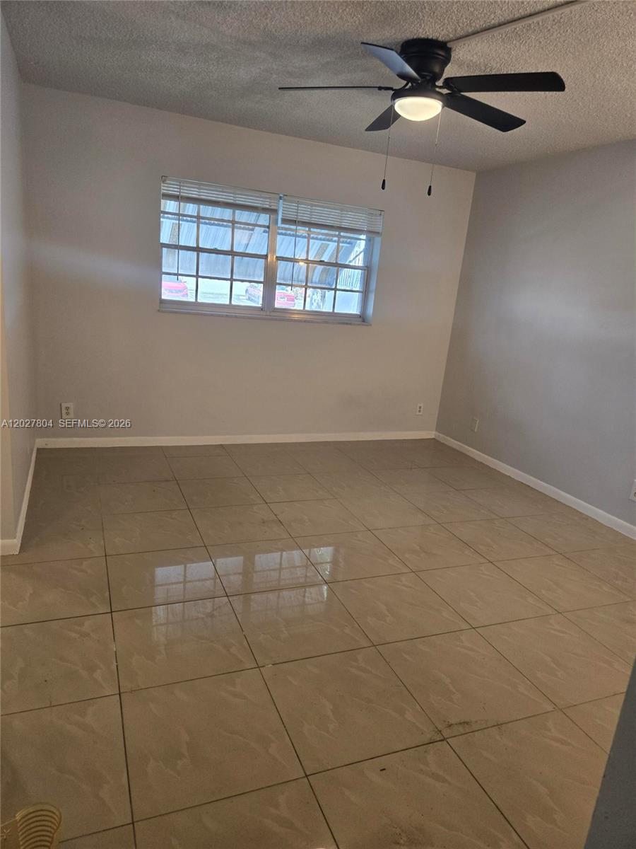 490 SE 19th Ave 107