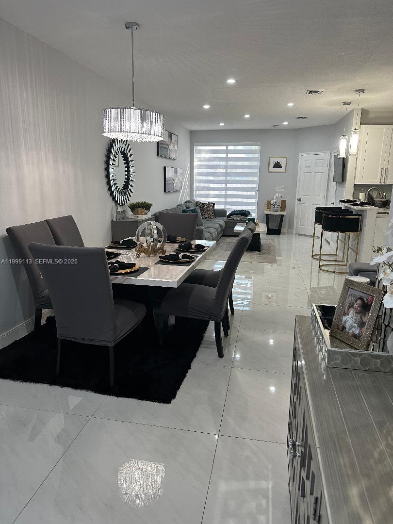 PARAGON CENTRE - Residential Lease