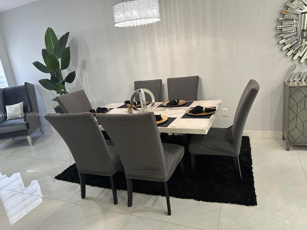 PARAGON CENTRE - Residential Lease