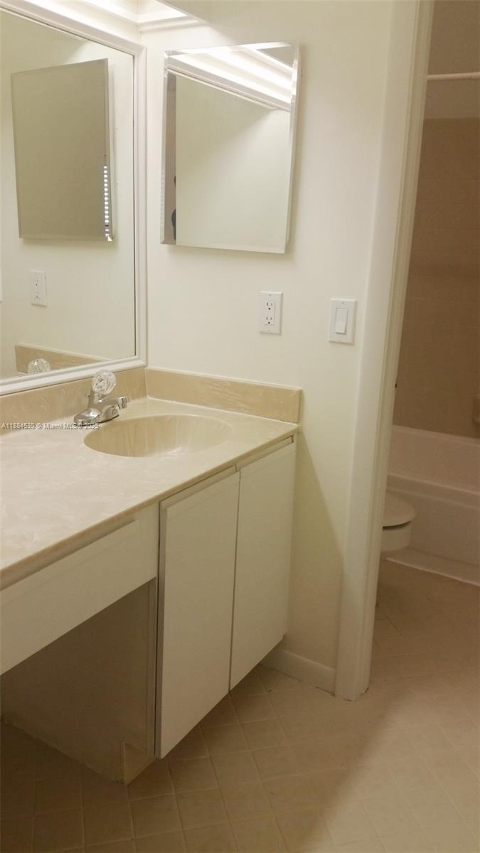 BAYWOOD VILLAGE III-A CON - Residential Lease