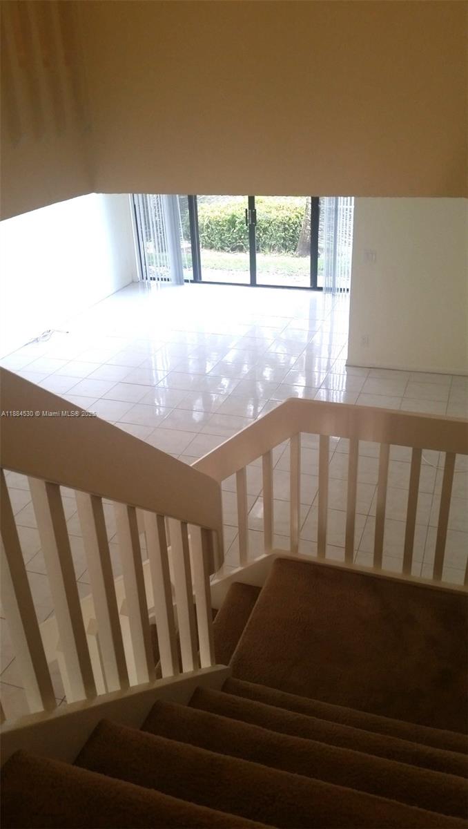 BAYWOOD VILLAGE III-A CON - Residential Lease