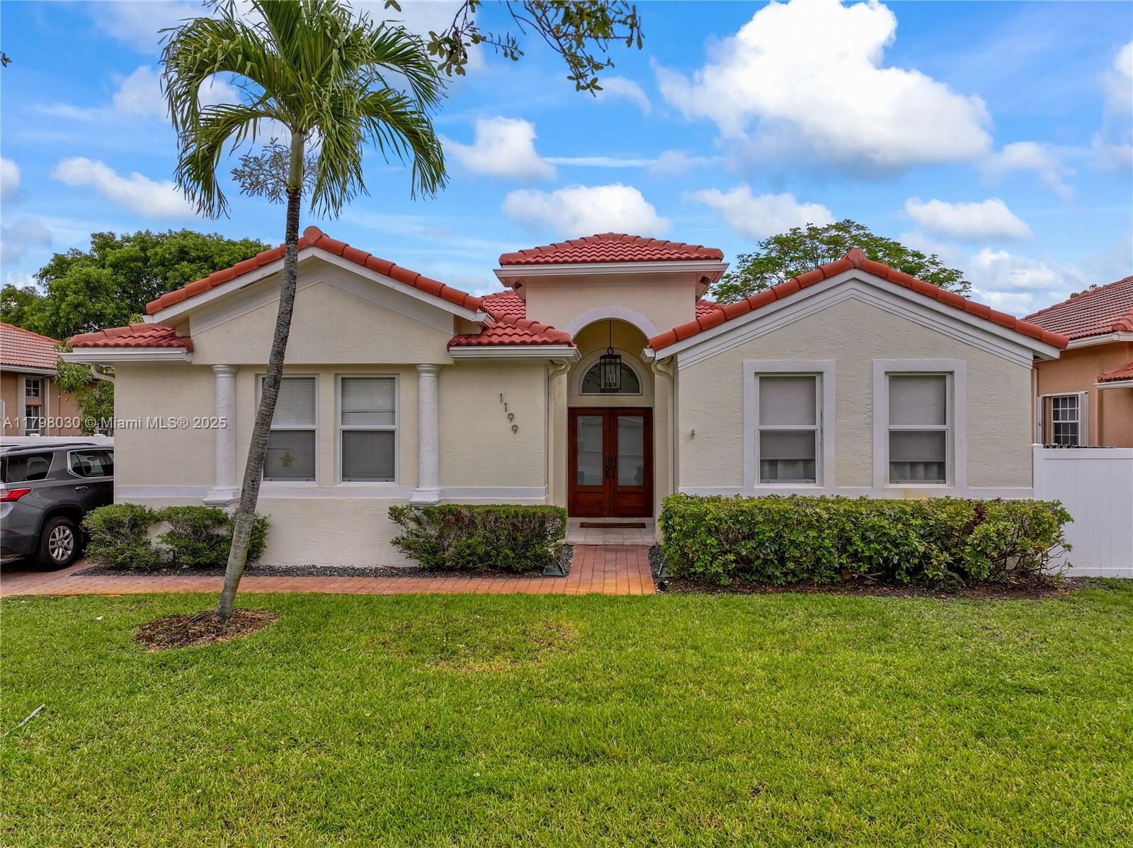 1199 Nw 166th Ave, Pembroke Pines, Miami-Dade County, Florida - 4 Bedrooms  
3.5 Bathrooms - 