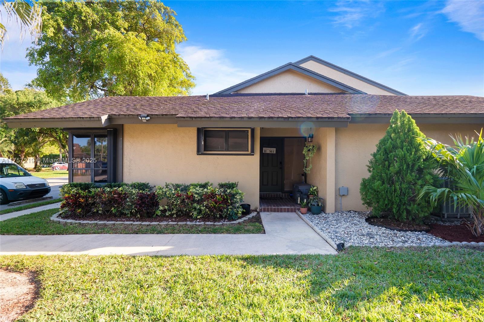 Property for Sale at 8813 Cleary Blvd, Plantation, Miami-Dade County, Florida - Bedrooms: 2 
Bathrooms: 2  - $398,000