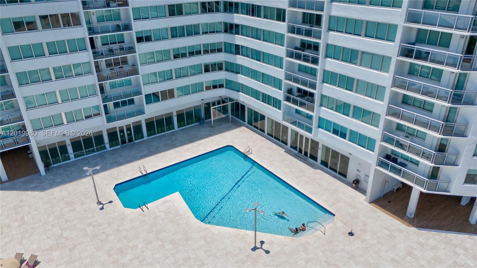 BURLEIGH HOUSE CONDO - Residential