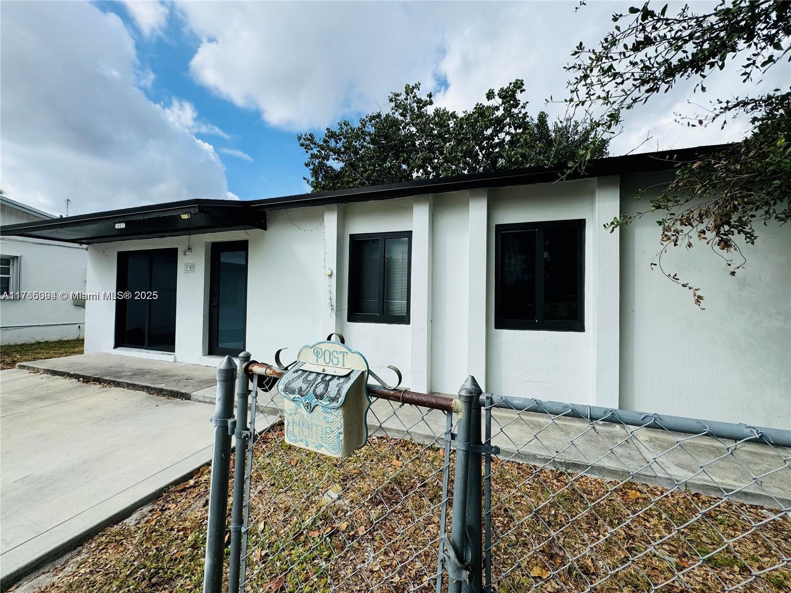 Rental Property at 2983 Nw 191st Ter, Miami Gardens, Broward County, Florida - Bedrooms: 3 
Bathrooms: 1  - $2,825 MO.