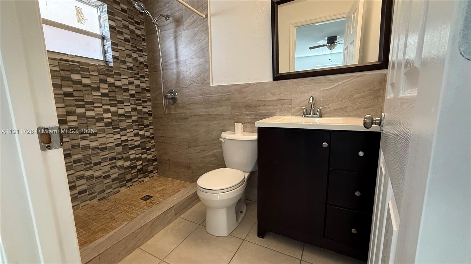 GRAPELAND HEIGHTS - Residential Lease