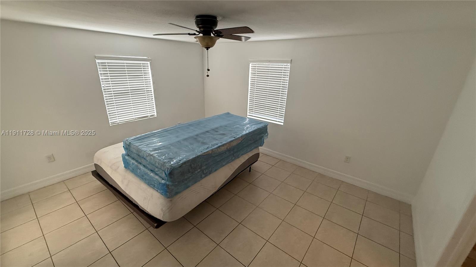 GRAPELAND HEIGHTS - Residential Lease