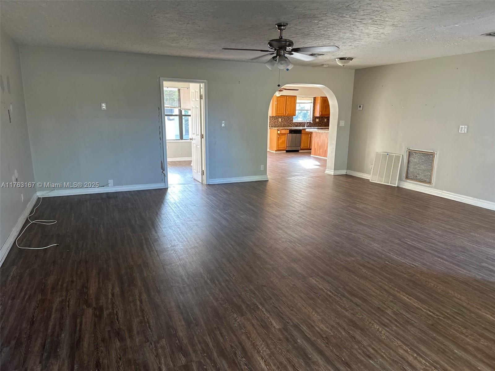 KELSEY CITY - Residential