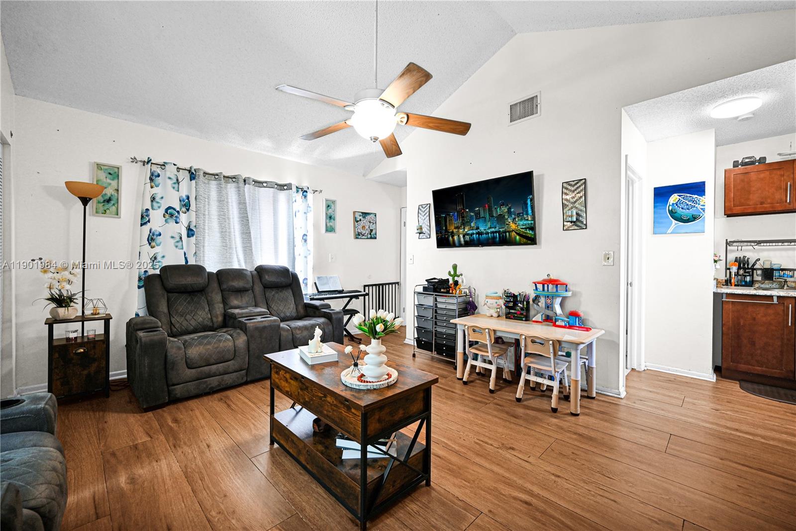 CUTLER LANDINGS - Residential