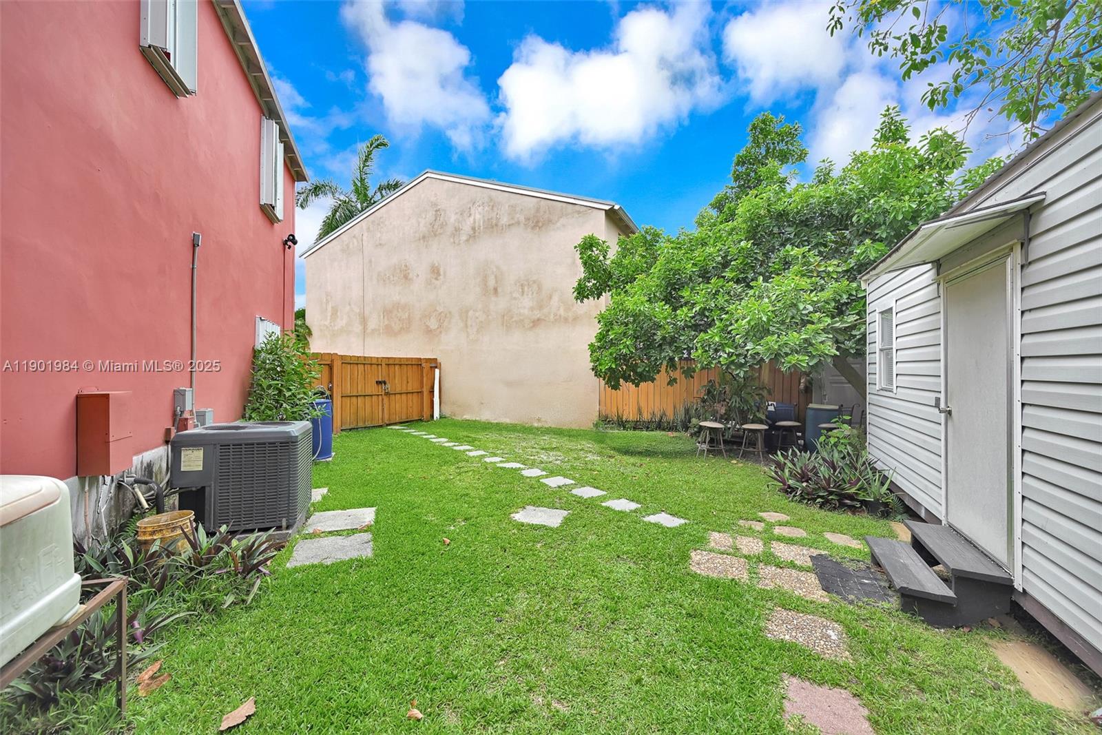 CUTLER LANDINGS - Residential