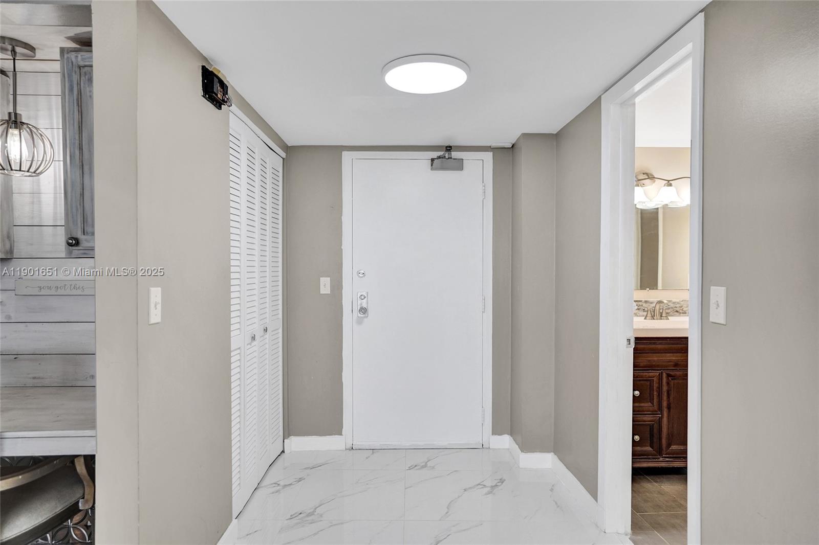 MAYFAIR HOUSE CONDO - Residential