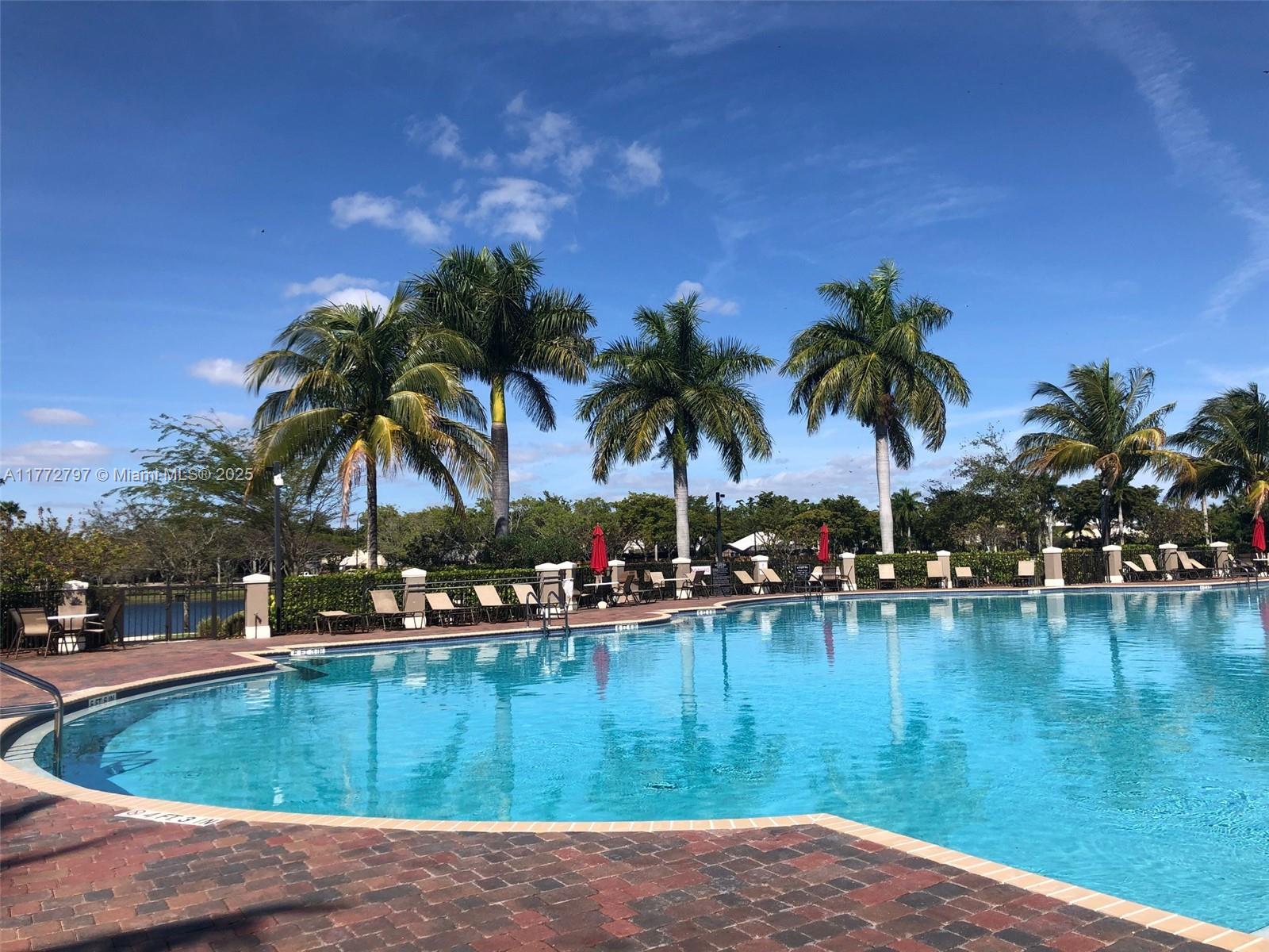 Property for Sale at 19370 Collins Ave 326, Sunny Isles Beach, Miami-Dade County, Florida - Bedrooms: 2 
Bathrooms: 2  - $635,000