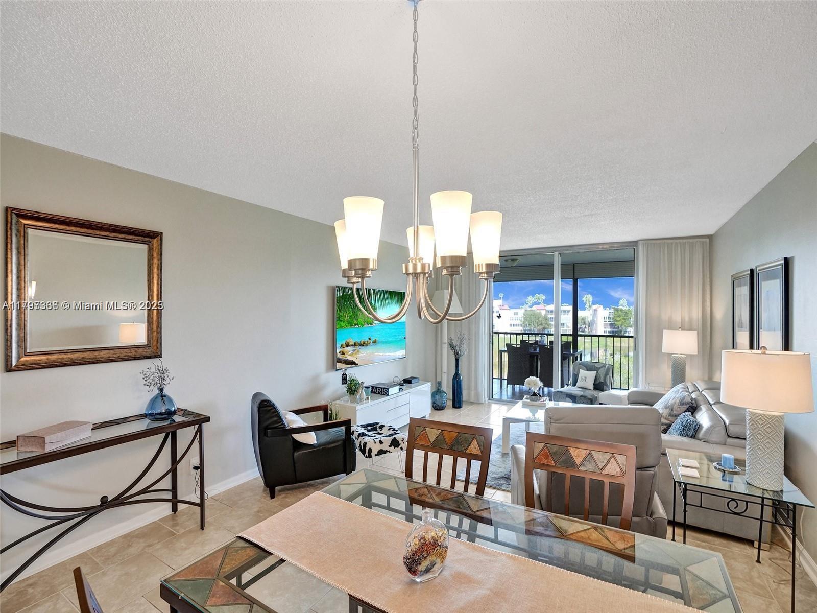 PALM LAKES CONDO - Residential
