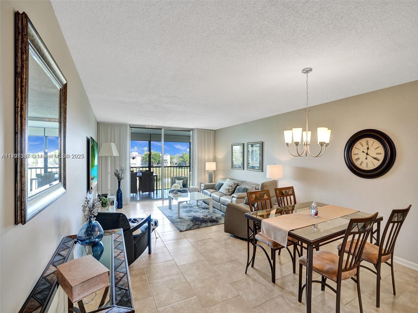 PALM LAKES CONDO - Residential