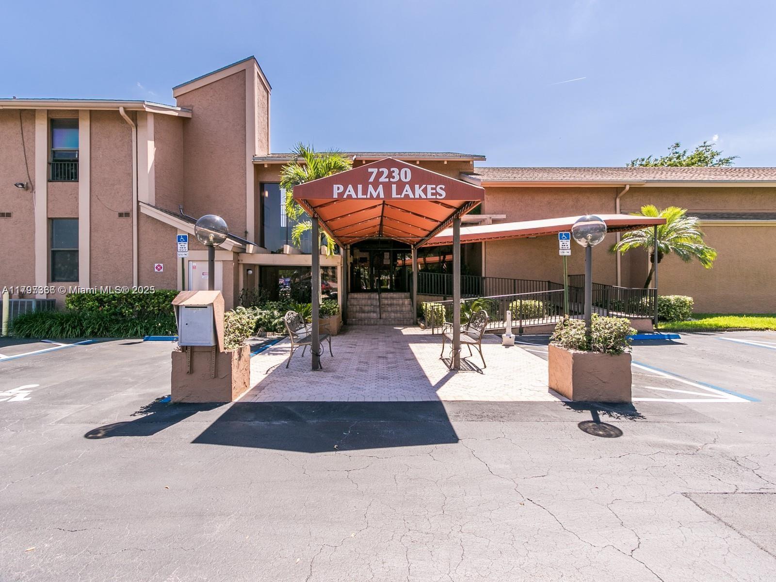 PALM LAKES CONDO - Residential