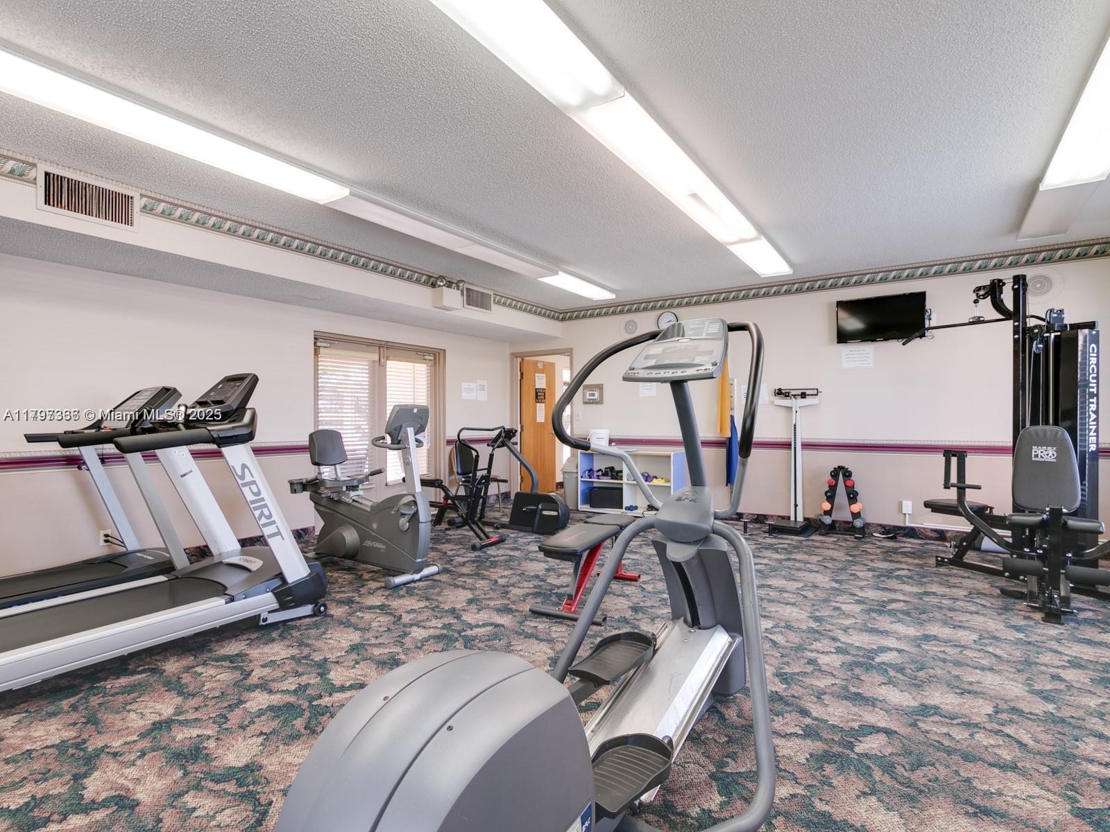 PALM LAKES CONDO - Residential