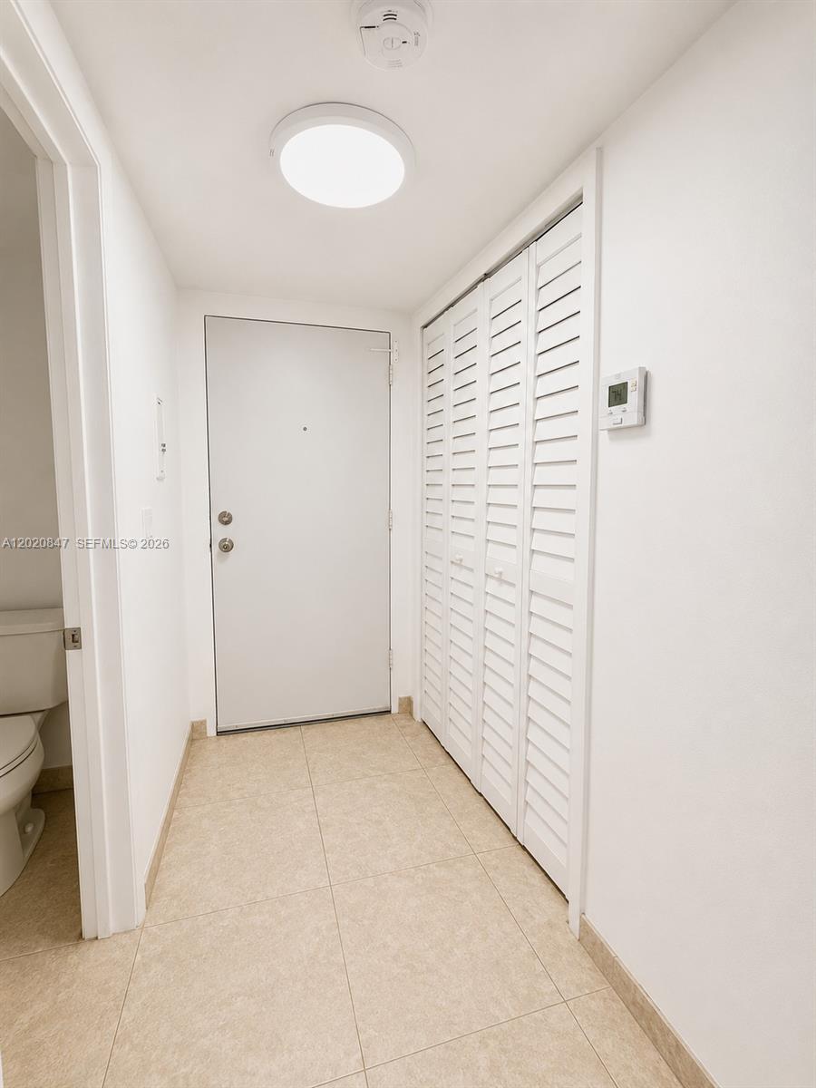 FOUNTAINVIEW CONDO NO 4 - Residential