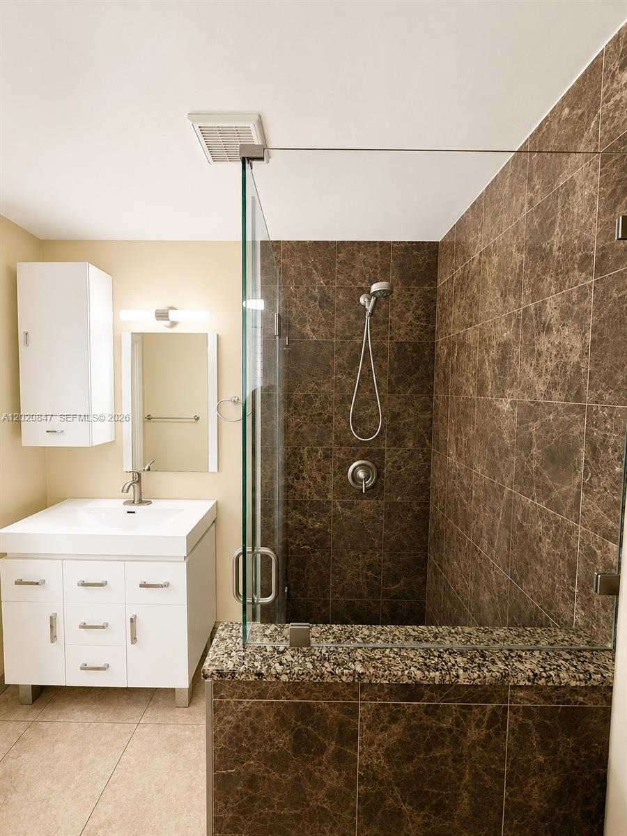 FOUNTAINVIEW CONDO NO 4 - Residential